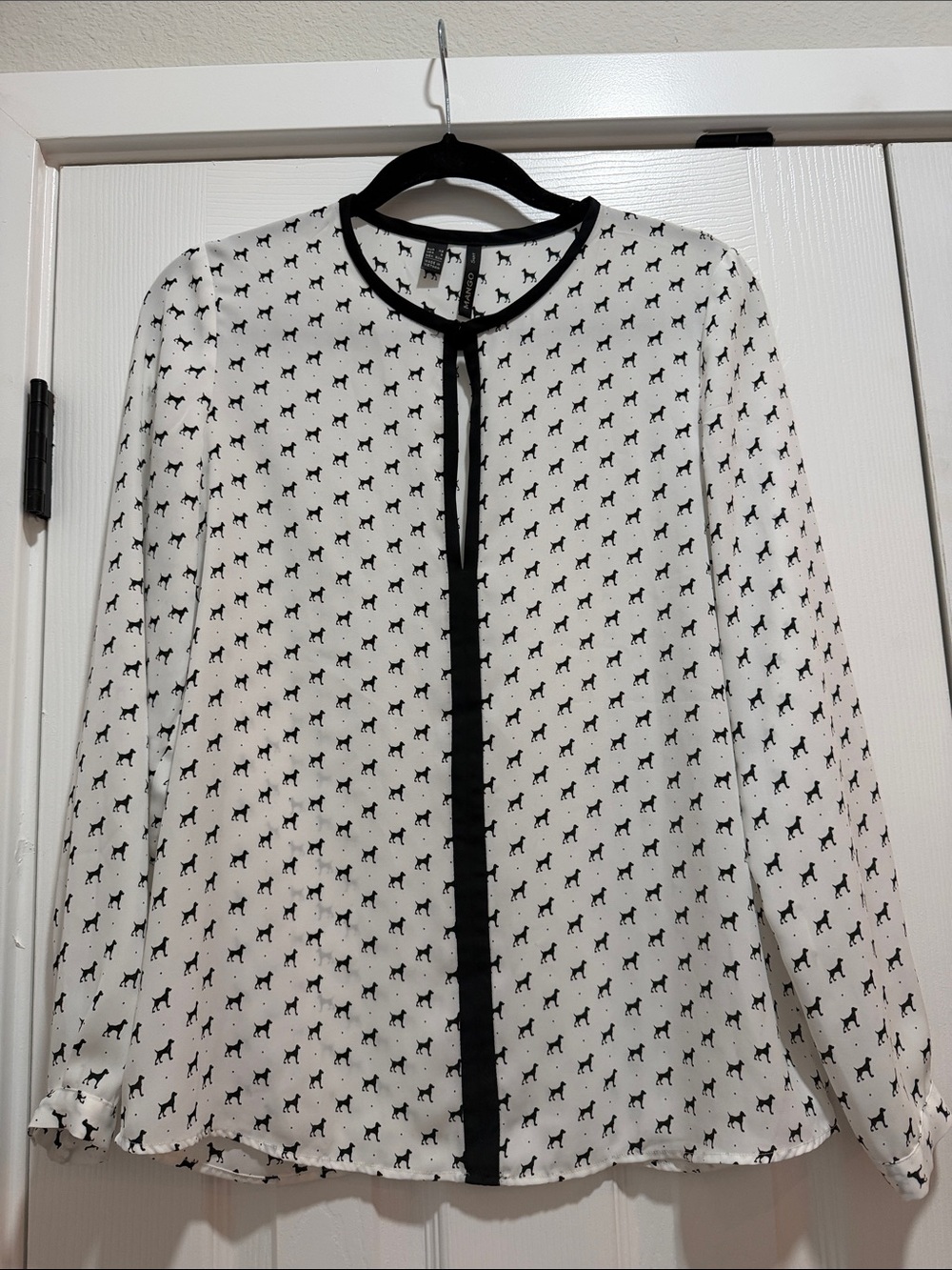 Mango Dog Novelty Print Blouse Size XS